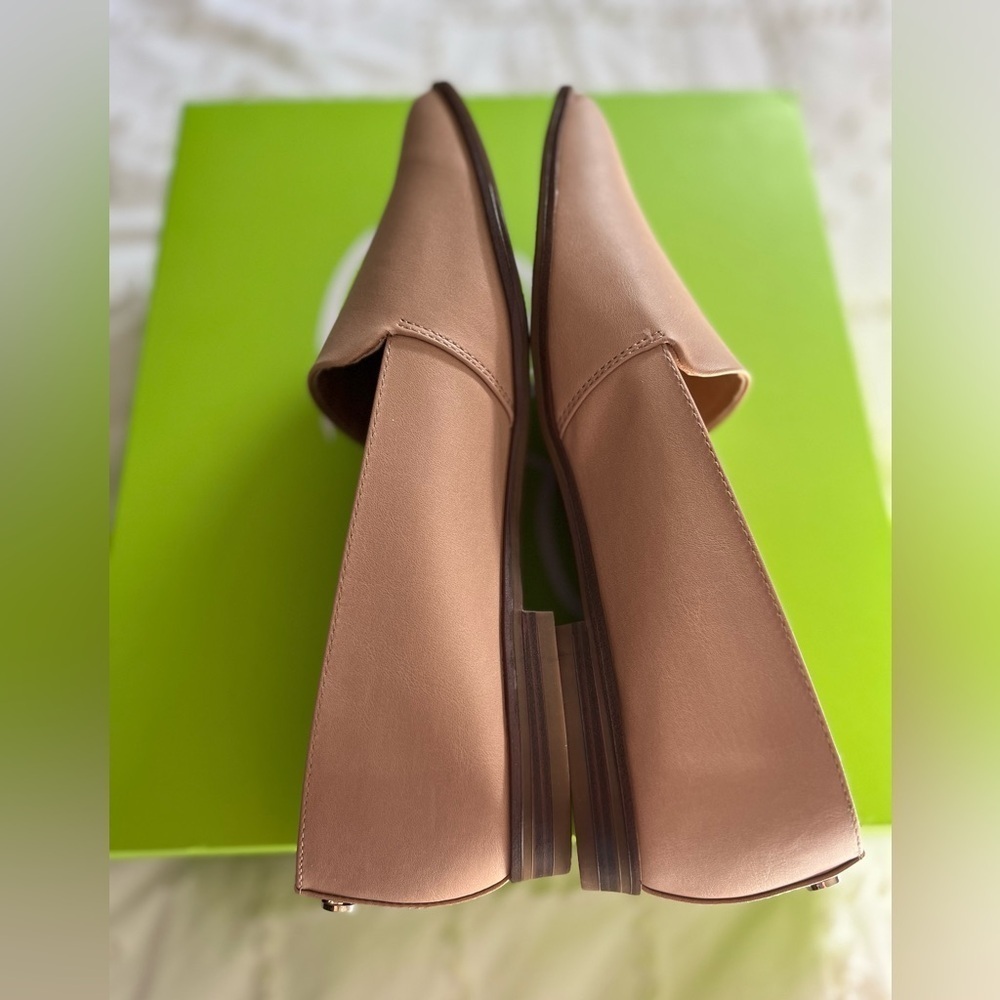 Chaps Women's Ameillia Faux Leather Loafers Size 10 NWOT Neutral Minimalist Chic - Picture 11 of 12